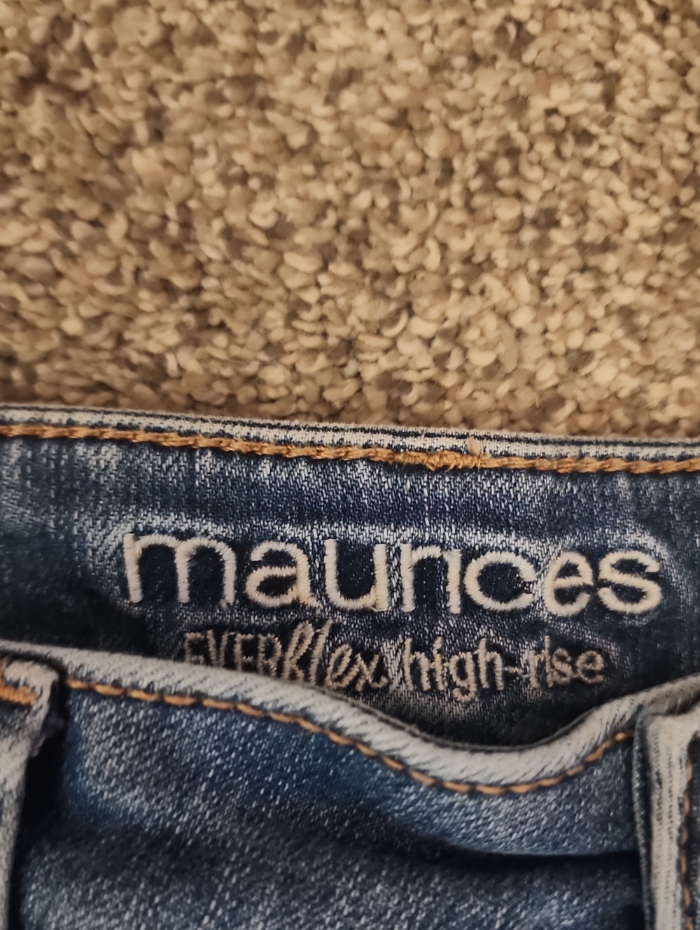 Jeans - Picture 3 of 6